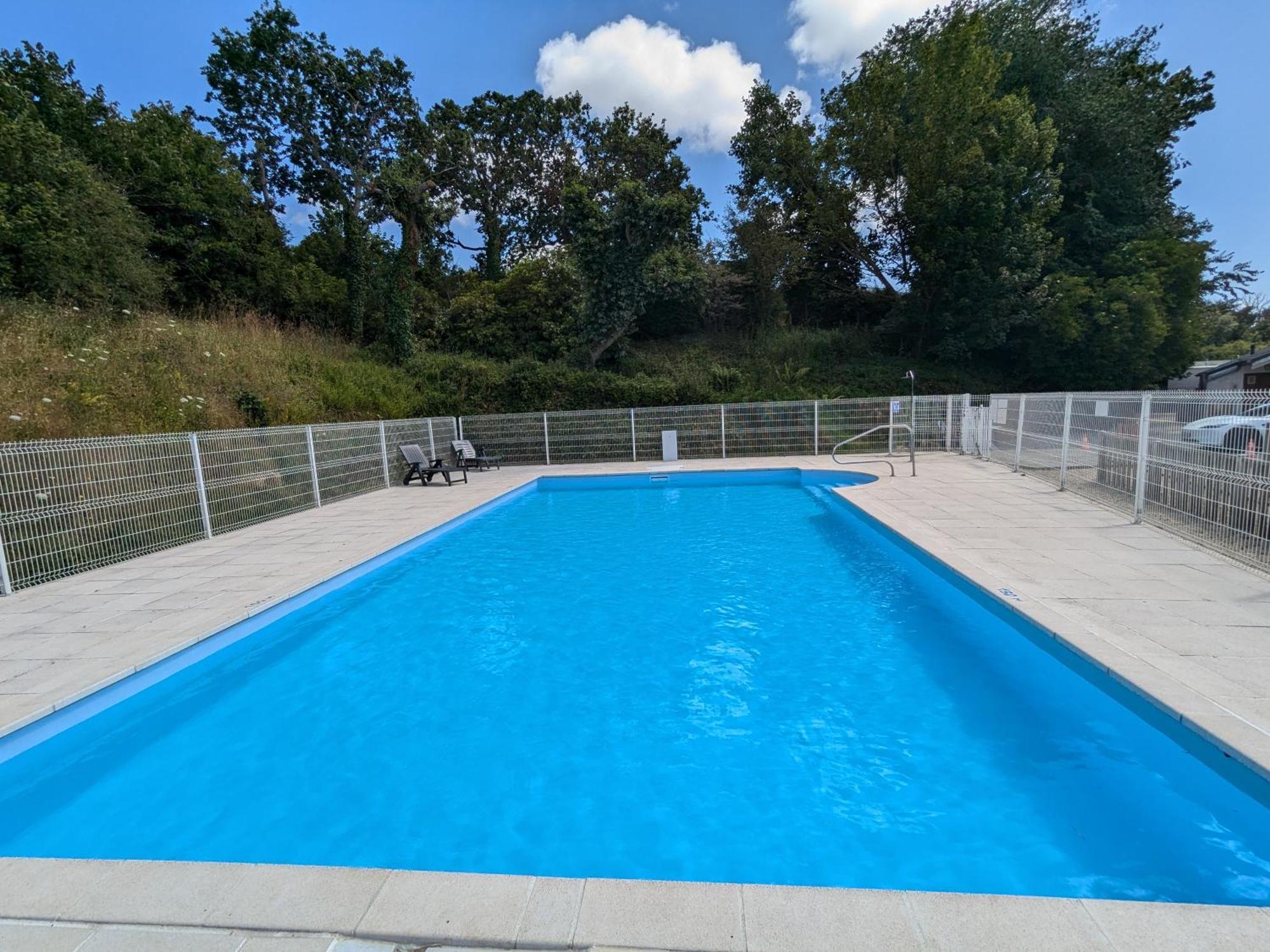 Grand Mobilhome 4 Pers 2025 - Granit Rose - Piscine Kermaria-Sulard Exteriör bild