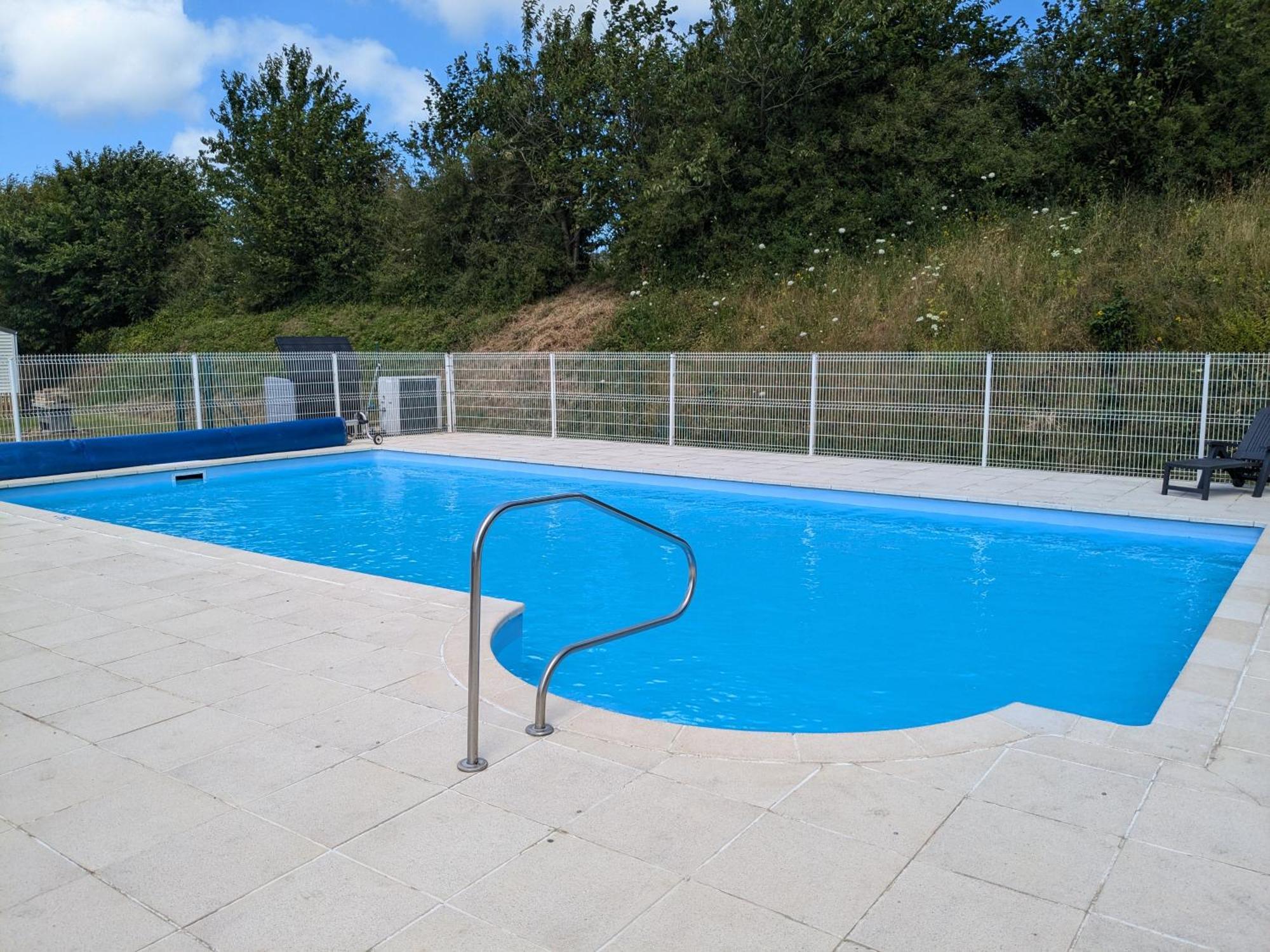 Grand Mobilhome 4 Pers 2025 - Granit Rose - Piscine Kermaria-Sulard Exteriör bild